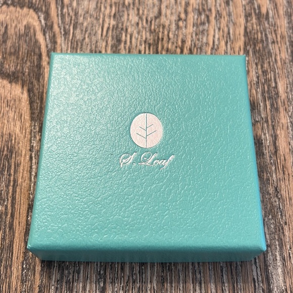 NEW Sterling Silver S. Leaf Cat Moon Necklace - Picture 4 of 5